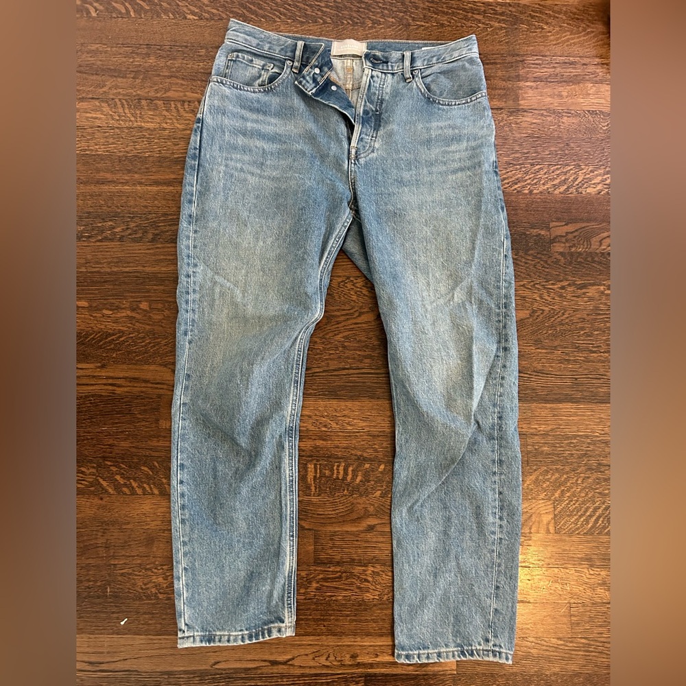 Everlane High-Rise Cheeky Straight Jean
